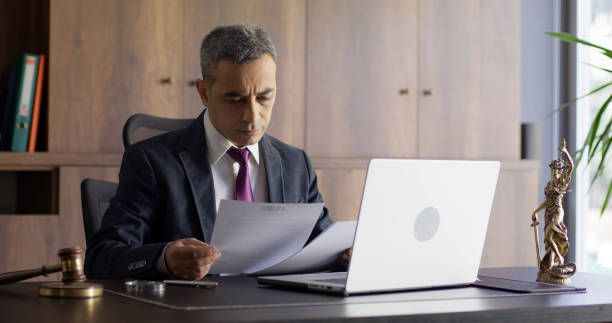 прехвърляне на дружествени дялове - 2184 постижения